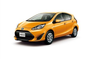 АВТОЧЕХОЛ ДЛЯ TOYOTA AQUA (ПРАВЫЙ РУЛЬ) РЕСТАЙЛИНГ (2014+)